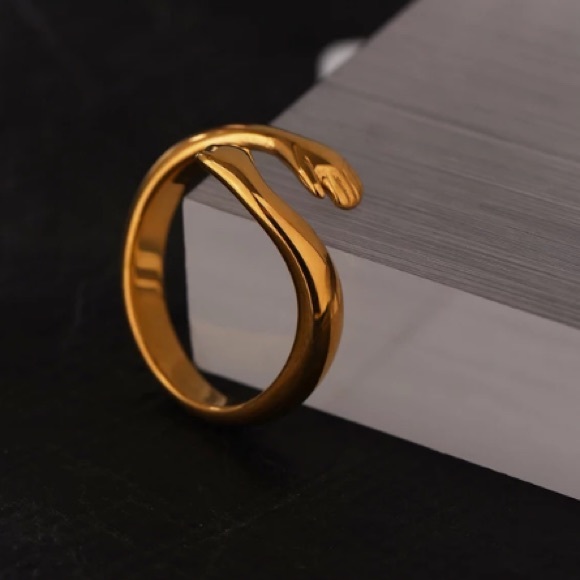 🤗 Gold plated hug ring - Picture 3 of 6